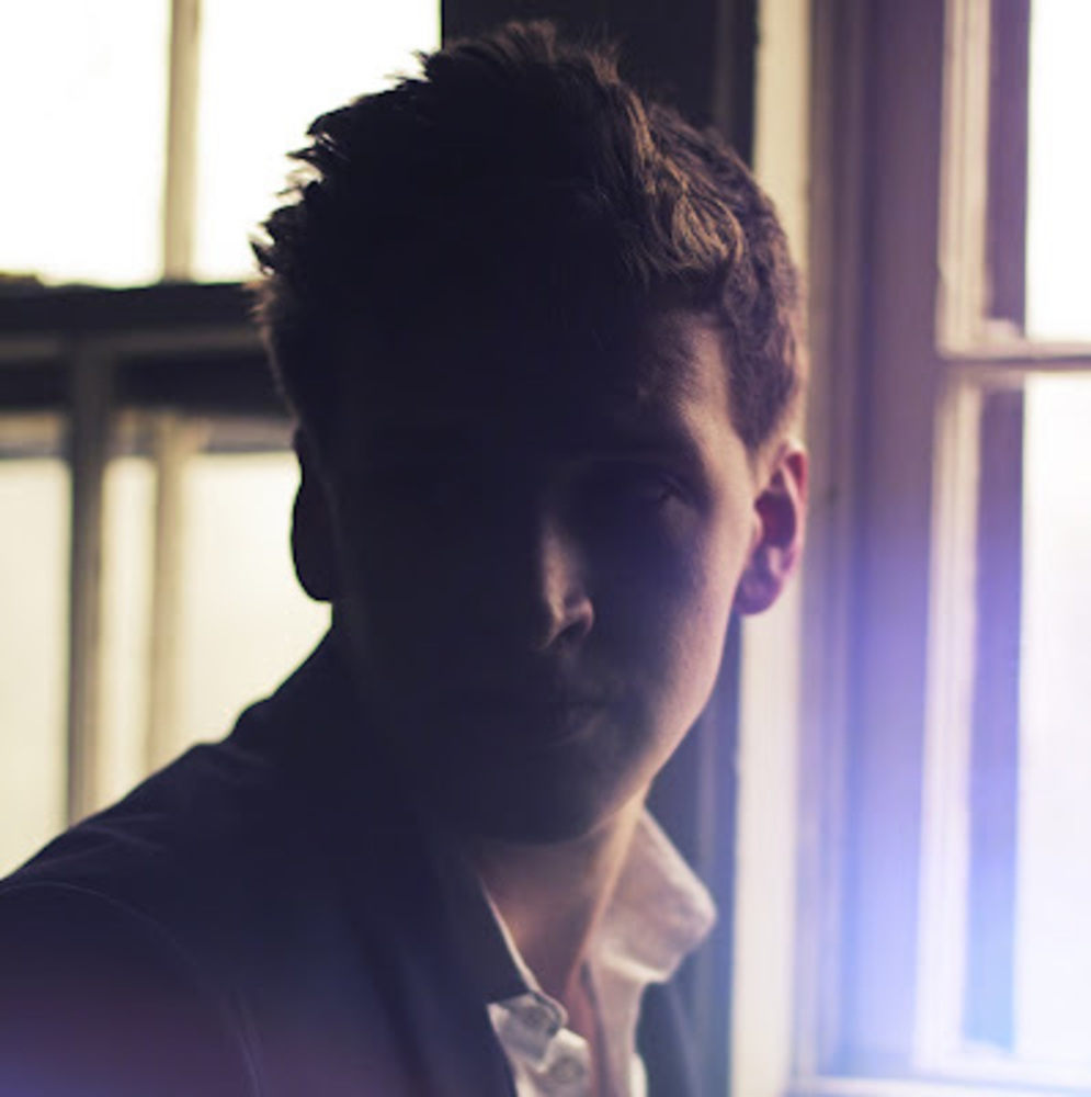 Meet your Posher, Levi